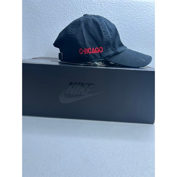 Chicago Bulls‎ Adjustable C-HICAGO #330 - Picture 2 of 5